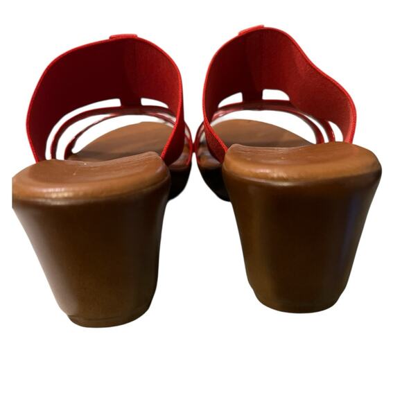 Italian Shoemakers Women's Red Wedge One Stretch and Two Faux Patent Straps 7.5 - Picture 4 of 7